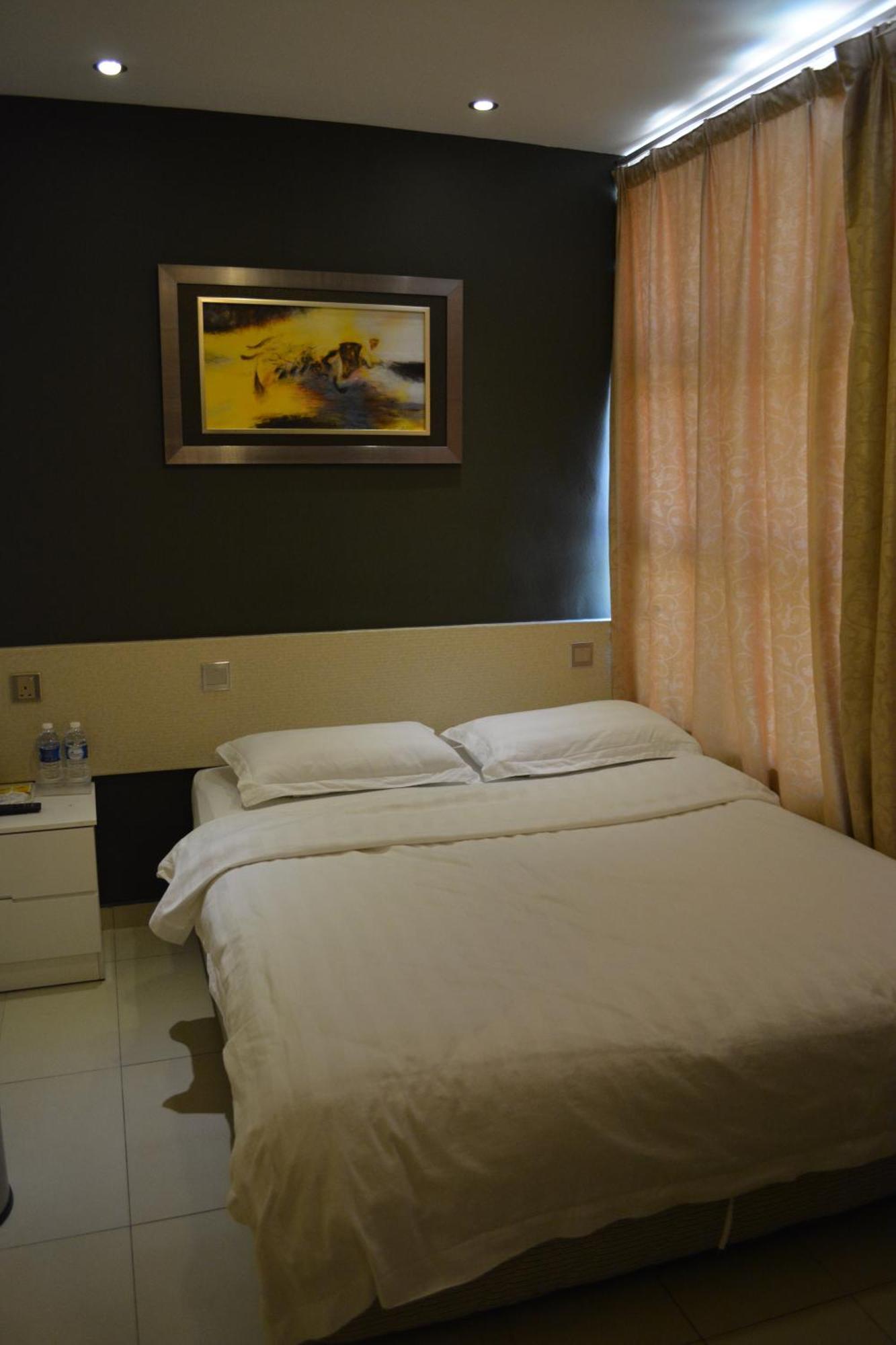 Putra One Avenue Hotel Seri Kembangan Zimmer foto